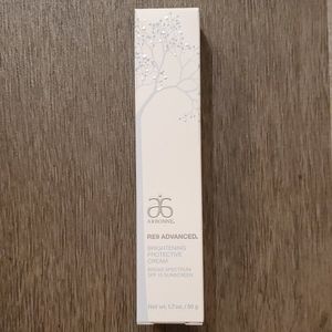 Arbonne re9 Advanced Brightening Protective Cream